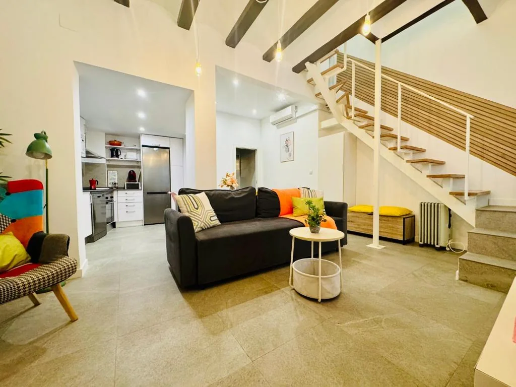 Design & Stylish House in the CENTER of Valencia