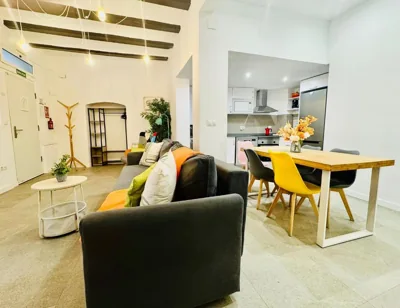Design & Stylish House in the CENTER of Valencia — photo 7