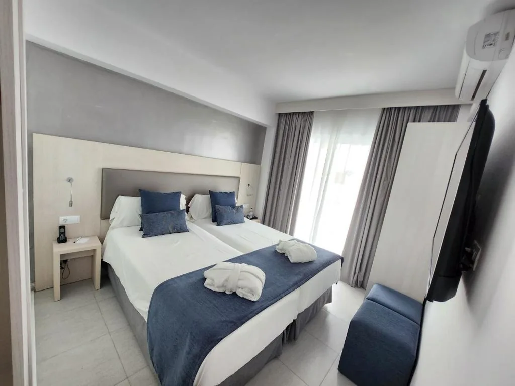 Cycling Package - Double Room - 1 or 2 Beds — Diamante Paguera Boutique Hotel