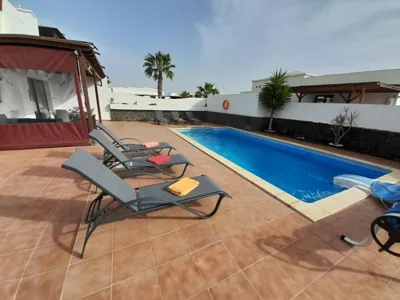 Dias Felices - heated pool — foto 4