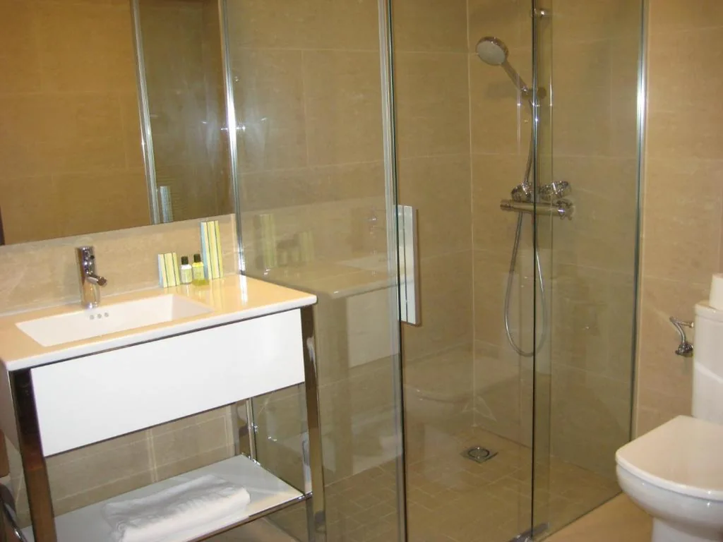 Habitación Doble - 1 o 2 camas — Dinastia