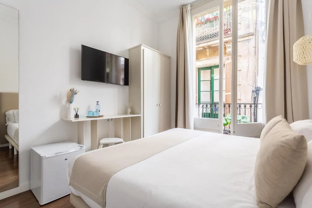 Doppelzimmer mit Balkon - 1 oder 2 Betten — Divino Hotel Boutique