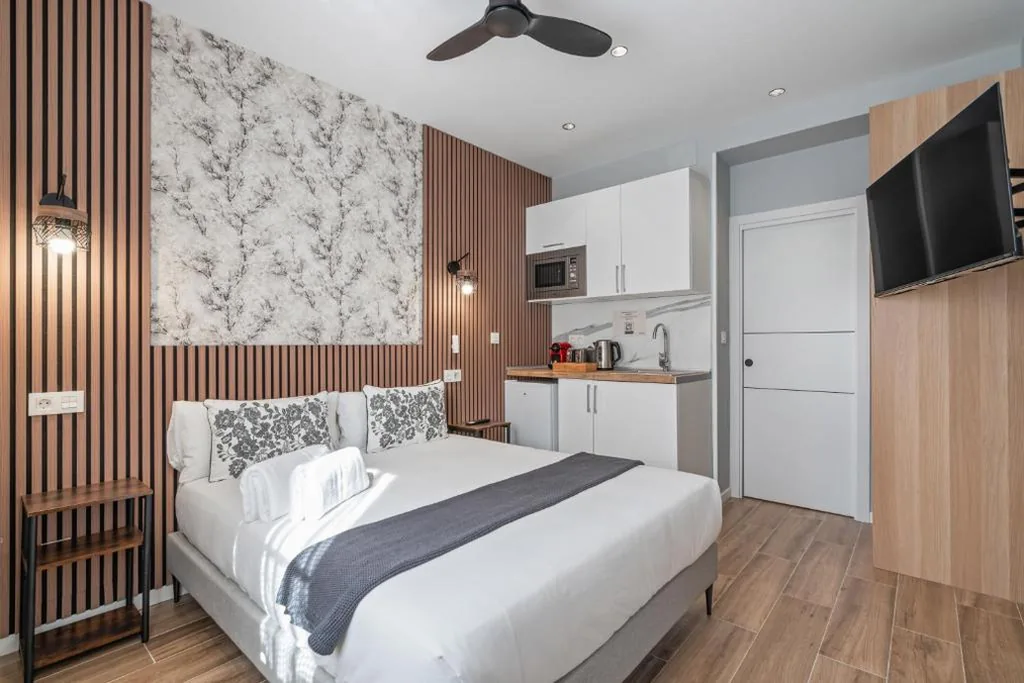 Double Room — Dobo Madrid Rocío