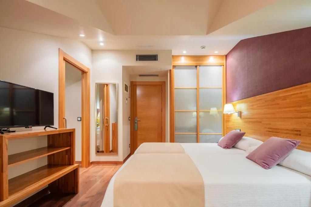 Chambre quadruple — Don Paco