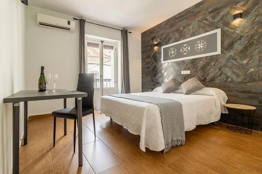 Large Double Room — Doña Norma