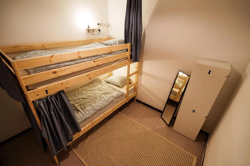 Chambre double - 1 ou 2 lits — Doña Rose Surf Hostel
