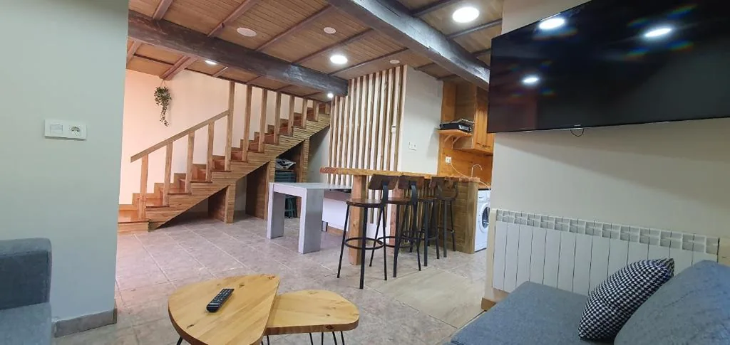 Three-Bedroom House — Donde Empieza el Paraiso