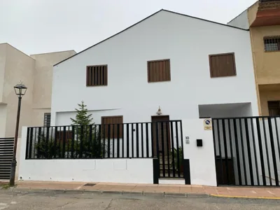 Donde habita el olvido — foto 10