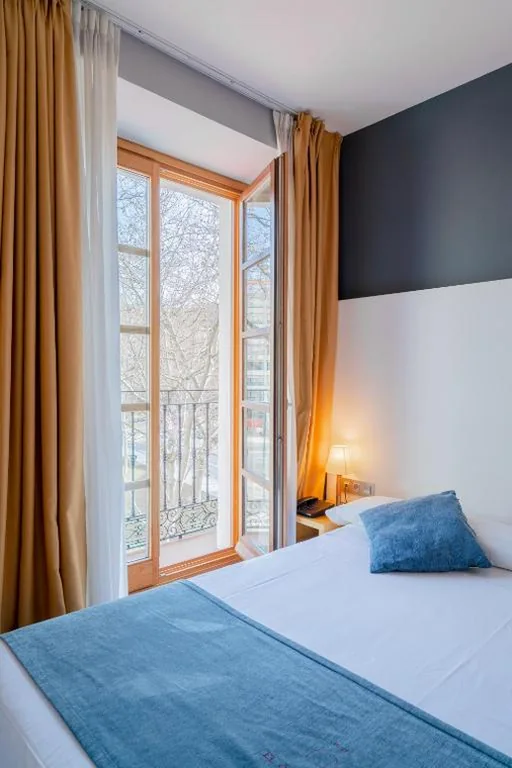 Doppelzimmer mit Stadtblick — Dorma El Coloquio