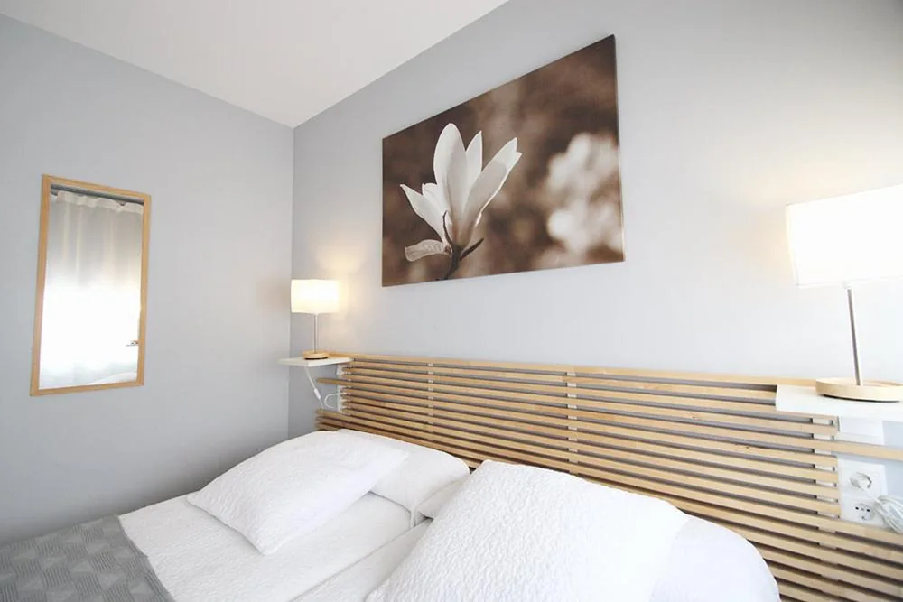 Chambre double - 2 lits — Dormavalencia Hostel
