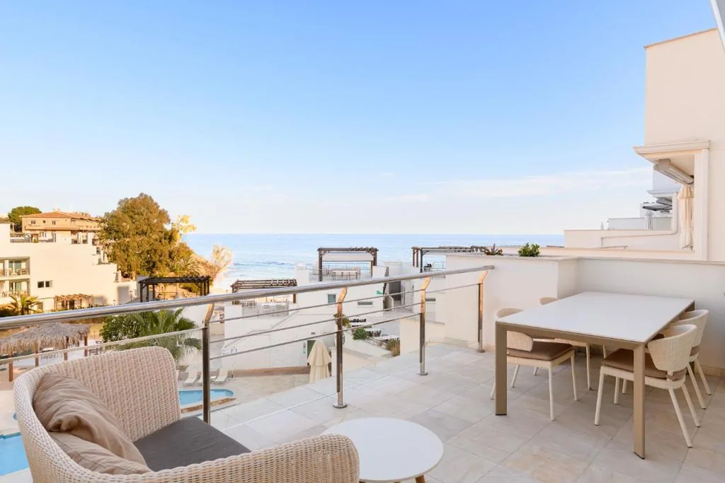 Deluxe Apartment mit 1 Schlafzimmer und Balkon oder Terrasse — Dormio Resort Costa Blanca Beach & Spa