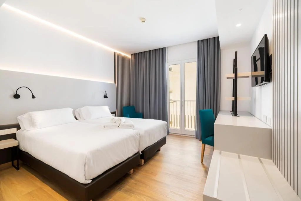Habitación Doble Superior - 1 o 2 camas — Dormos Hotel