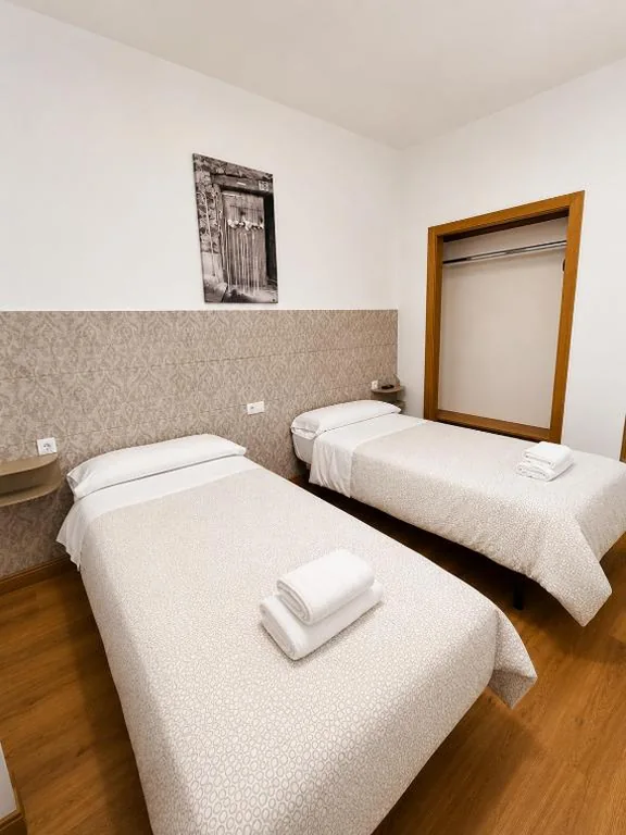 Zweibettzimmer — Dos Romeiros