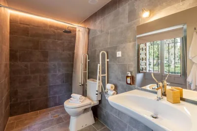 Double Room in ToledoRooms VistaPark — 写真 8
