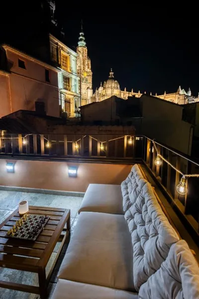 Downtown ChillOut Housing Cathedral Alcázar Views Toledo — foto 4