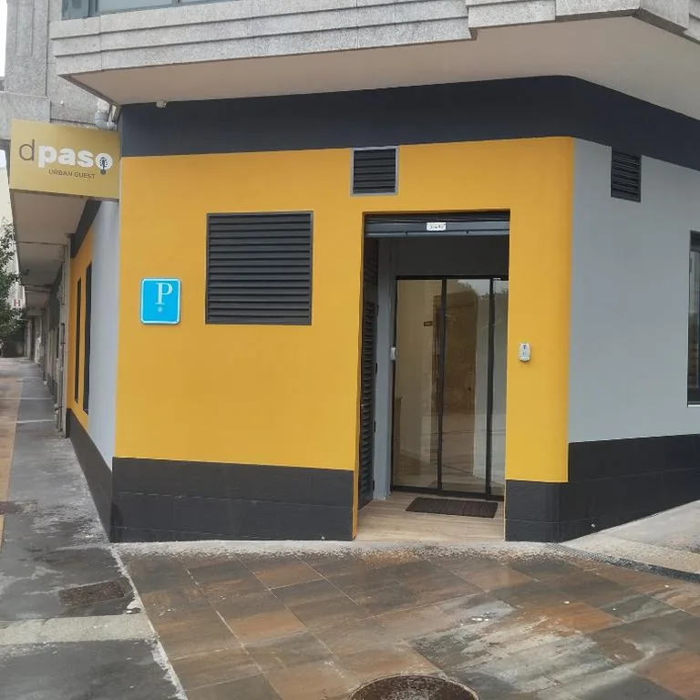 Quarto Quádruplo com casa de banho privada — dpaso Urban Hostel