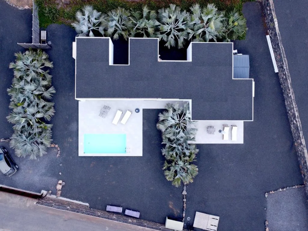 Villa con piscina privada — Duna Colorada