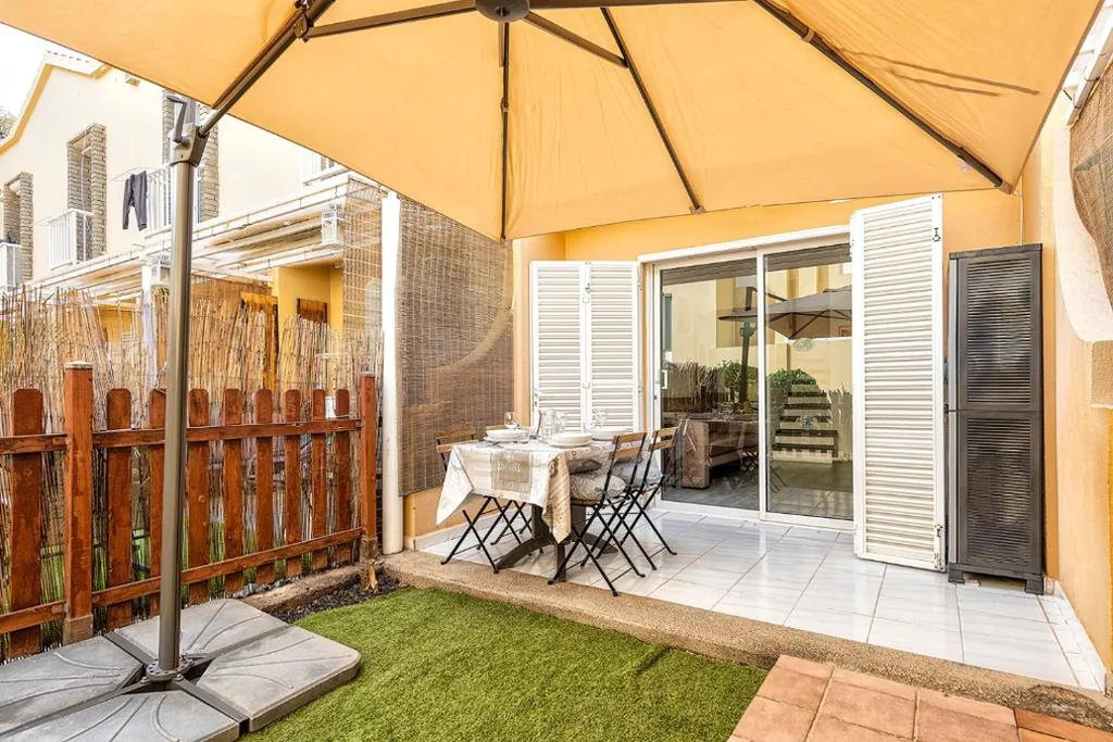 One-Bedroom House — DUPLEX en GREEN OASIS