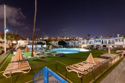 Duplex Poolside Playa del Ingles — Foto 9