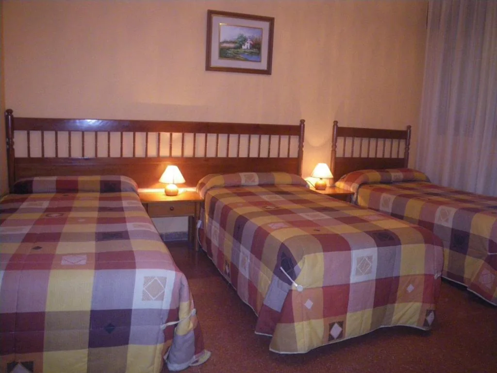 Habitación cuádruple — Duque De Osuna