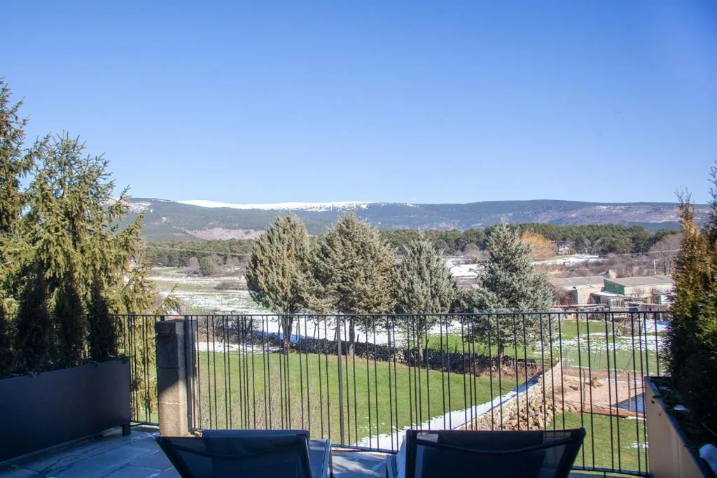 Habitación Doble Deluxe — Duruelo Mountain Suites