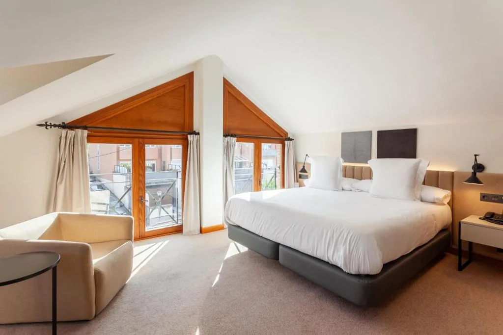 Zimmer mit 2 Einzelbetten – Dachgeschoss — DWO Rioja Wine Hotel