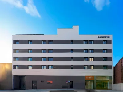 easyHotel Madrid Alcala — foto 5
