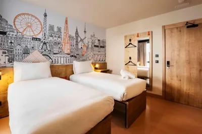 easyHotel Madrid Alcala — foto 9