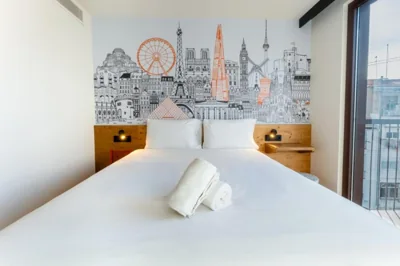 easyHotel Valencia Ciutat Vella — foto 5