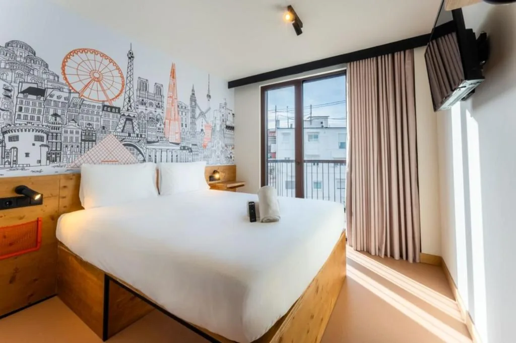 Quarto Duplo Standard — easyHotel Valencia Ciutat Vella
