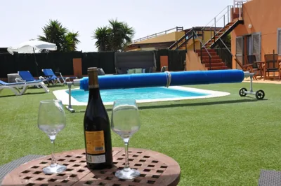 ECO Villa White Suite with climatized pool — foto 11