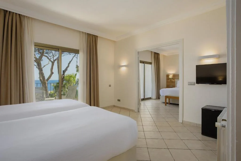 Camera familiare con vista mare — Eden Roc Hotel & Spa by Brava Hoteles