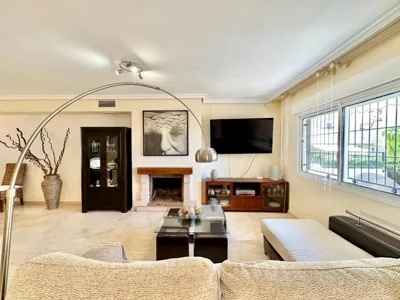 El Arenal Townhouse By The Beach With Swimming Pool - EaW Homes — foto 10