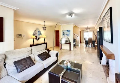 El Arenal Townhouse By The Beach With Swimming Pool - EaW Homes — foto 12