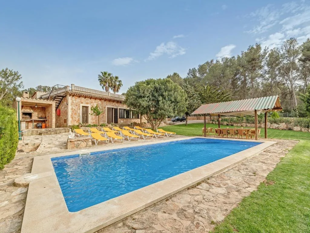 Villa — El Bosque