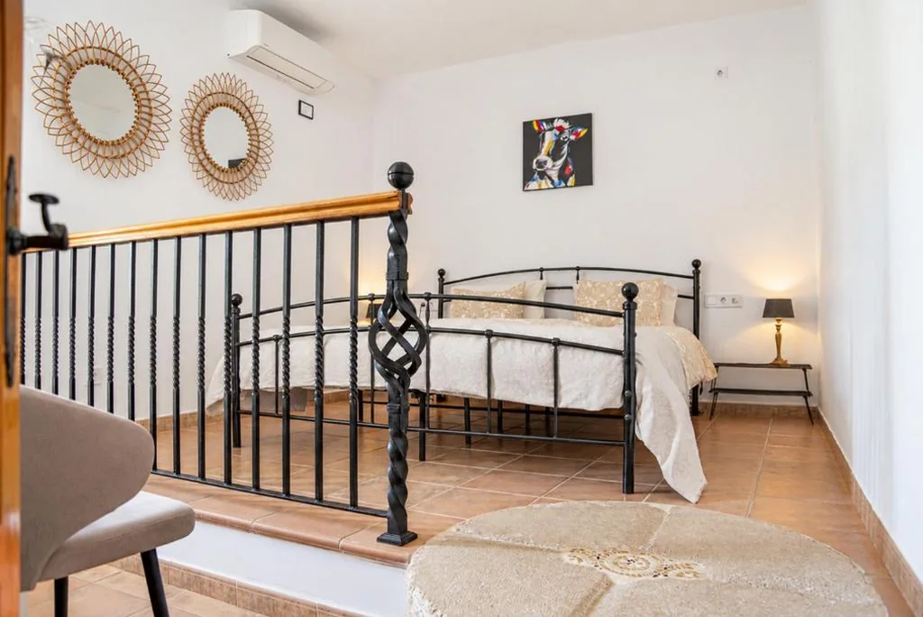 Chambre avec très grand lit. — El bufon de la corte