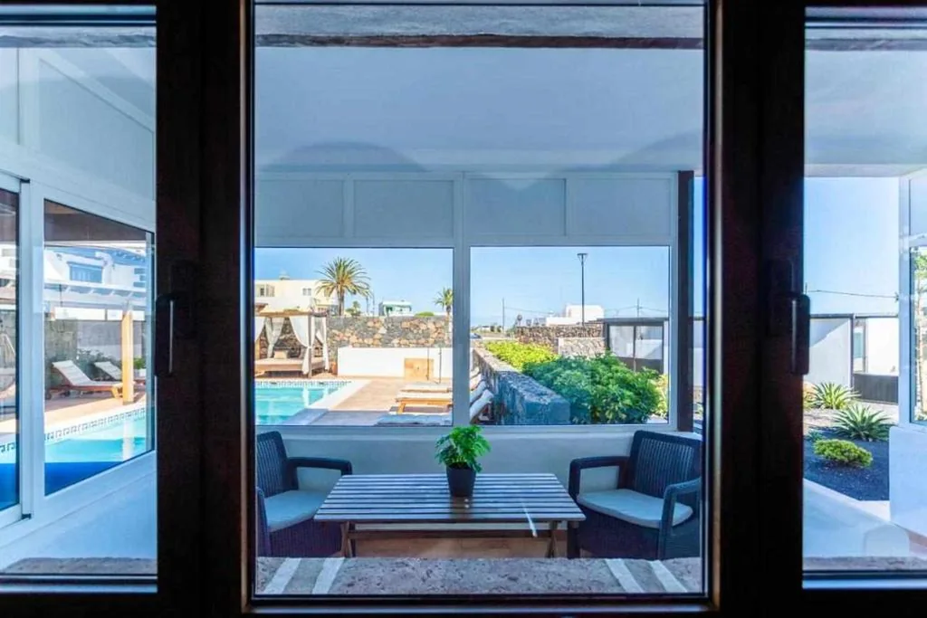 Apartamento - Planta baja — El Callao II Suites