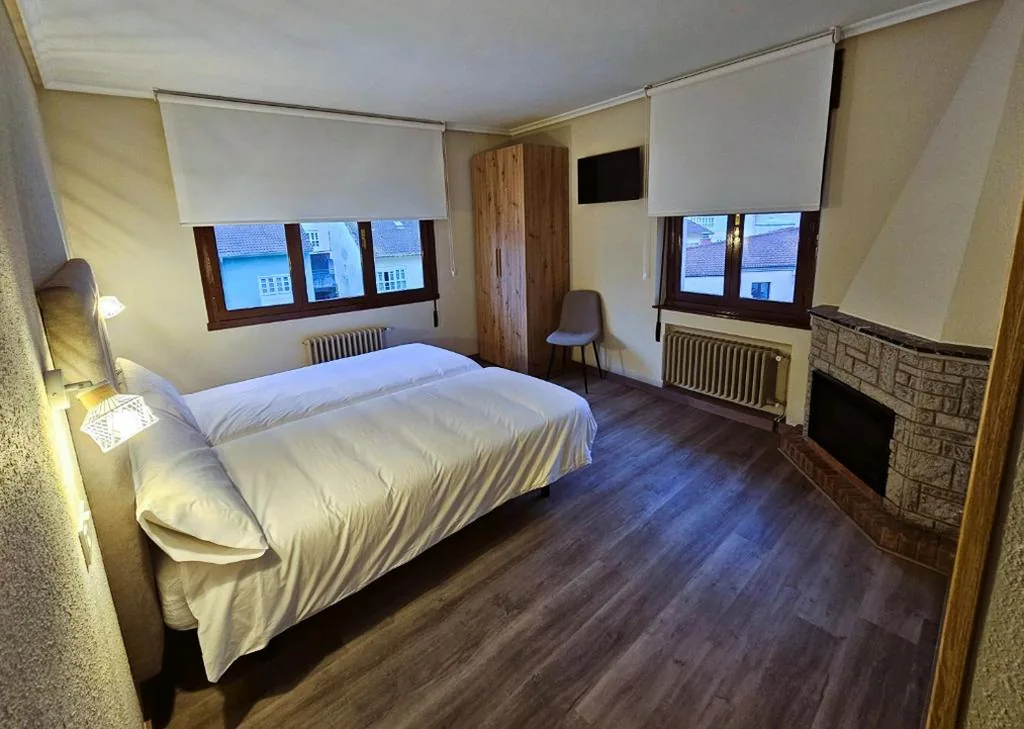Superior Double Room — El Campillo