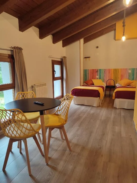 Camera familiare con bagno — El Campo de Petra