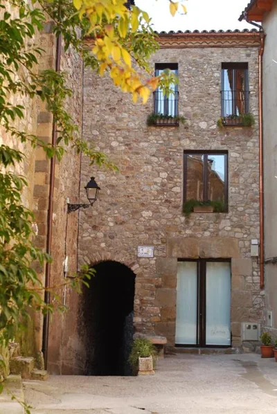 El Castell de la Pobla de Lillet (Adults Only) — Foto 6
