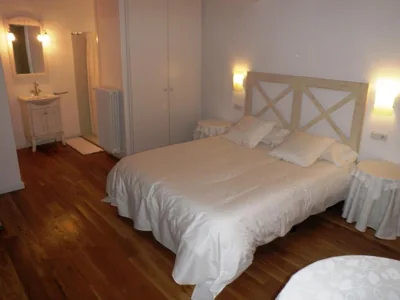 El Castell de la Pobla de Lillet (Adults Only) — Foto 7