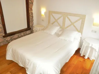 El Castell de la Pobla de Lillet (Adults Only) — Foto 8