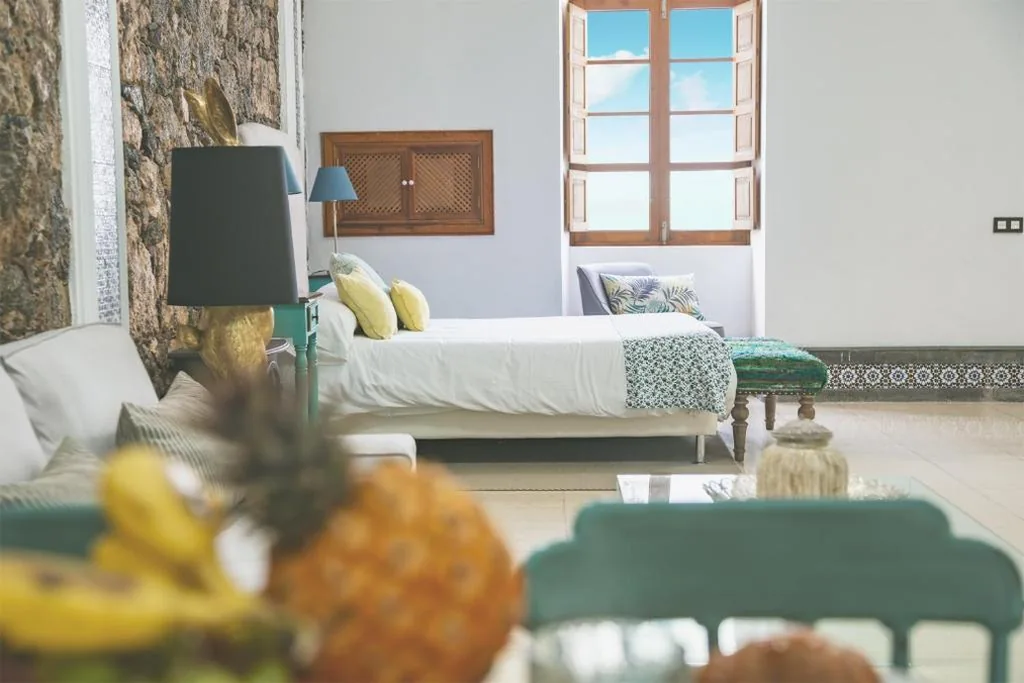 Deluxe Suite — El Charco Suites