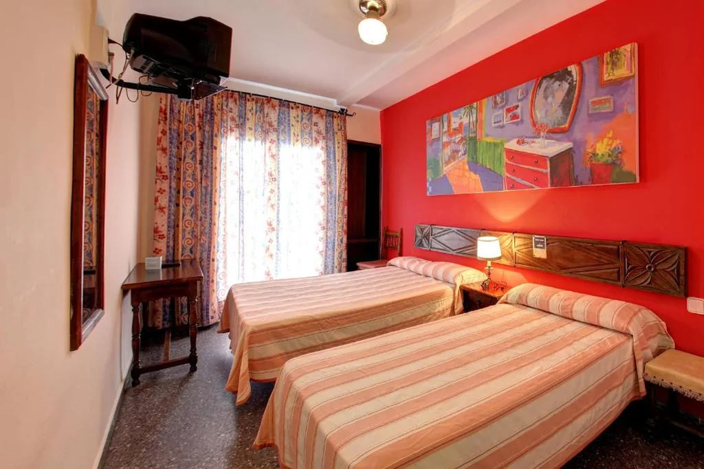 Camera Doppia con balcone - 1 o 2 letti — El Cid