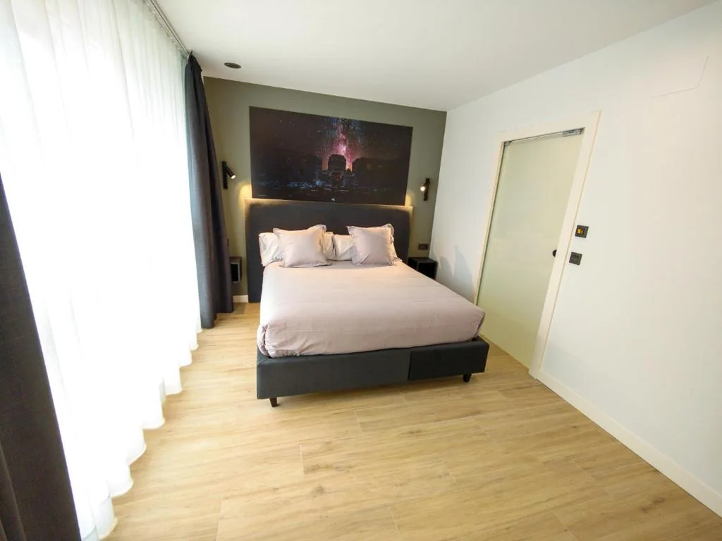 带水力按摩浴缸的双人间 — El Cielo de Muriel mejor Hotel Starlight del mundo Astroturismo y Naturaleza