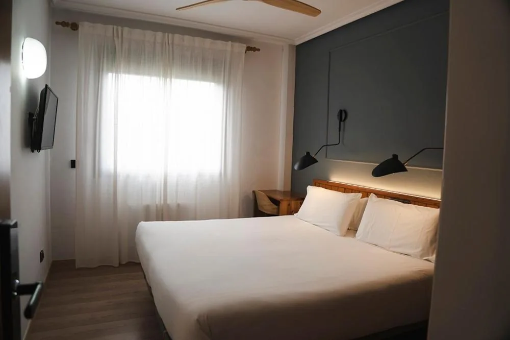 Habitación Estándar - Cama extragrande — El Ciervo