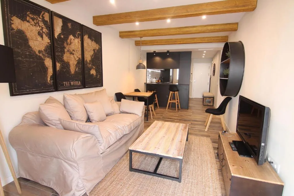 Casa — El CONSEJERO de Indias free parking by Cadiz4Rentals