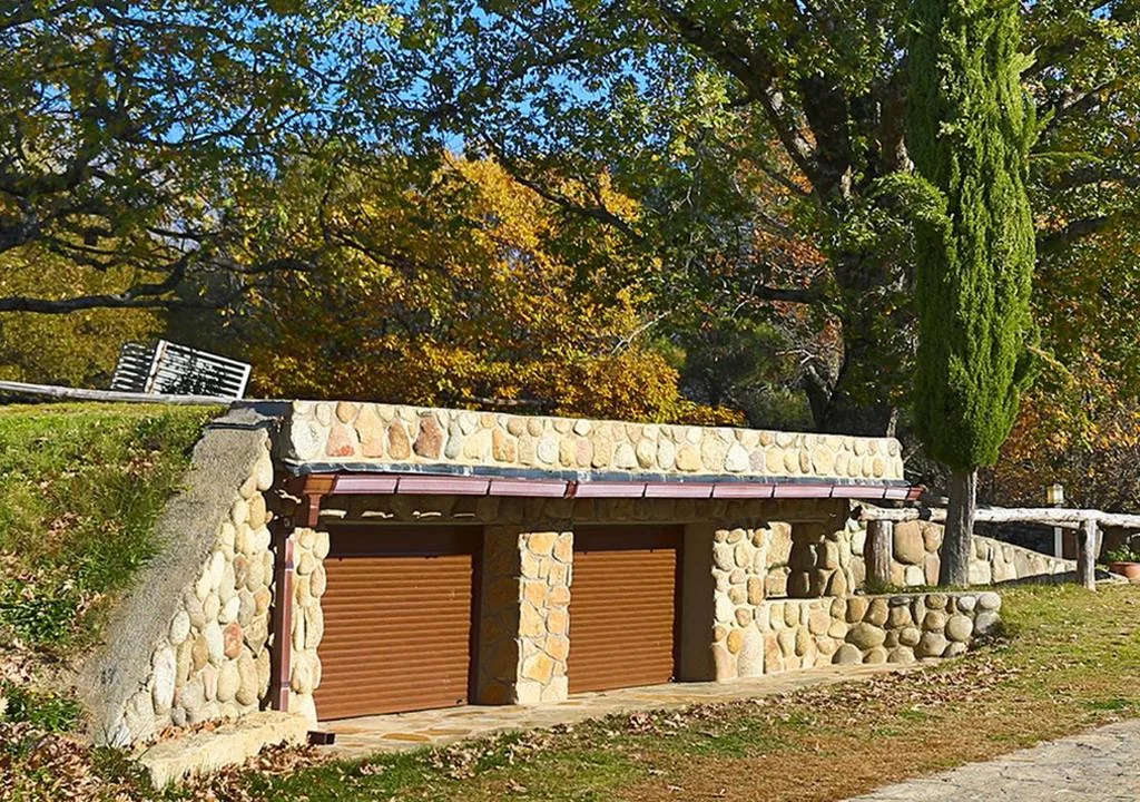 Vierbettzimmer – Gartenblick — El Corralon