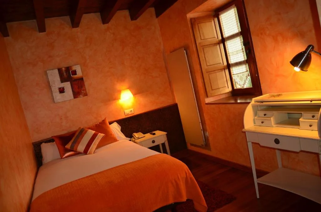 Eenpersoonskamer — El Coto Hotel Restaurante