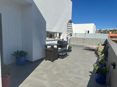 El Duque Modern Villa With Pool — 照片 8